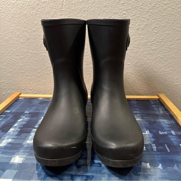 Chooka Downtown Mid Rain Boots - Womens size 9 - Picture 1 of 10
